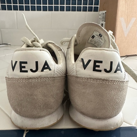Veja Women's Sneakers - White and Beige - Picture 3 of 10